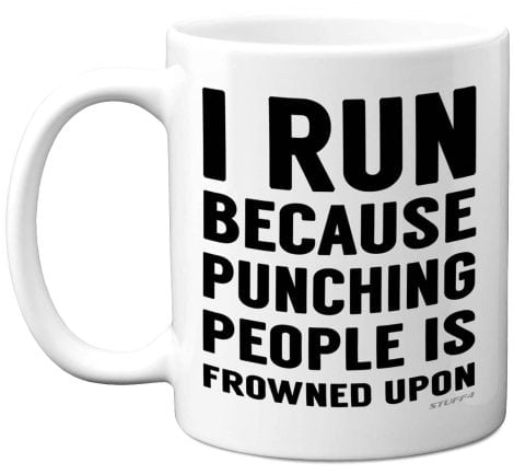 Funny running-themed Christmas mug for women and men, perfect for triathlon and half marathon enthusiasts.