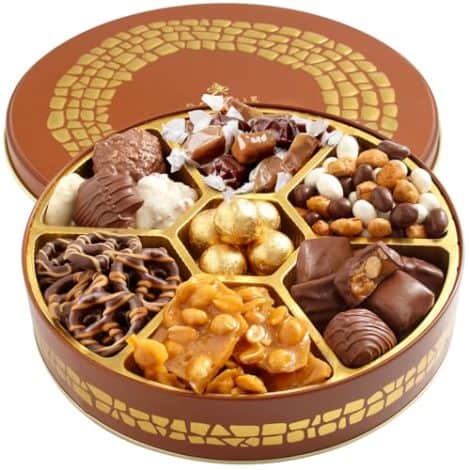 Christmas Deluxe Chocolate Gift Basket – Gourmet Holiday Snacks & Treats – Perfect for Last-Minute Stocking Stuffers.