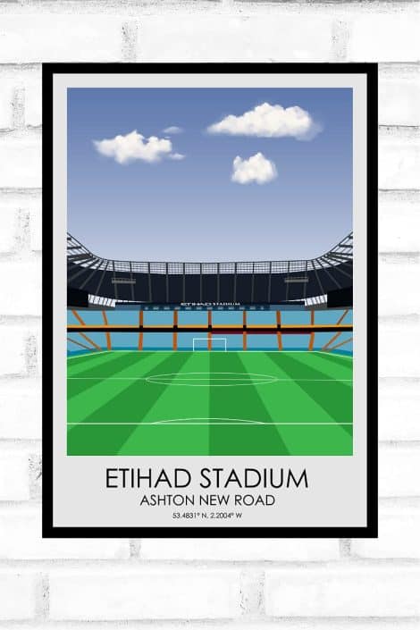 Hewson’s Manchester City Football Stadium Print – Ethiad Stadium – Perfect Gift for Football Fans: Dad, Brother, Son. (Man City – A4 Size)