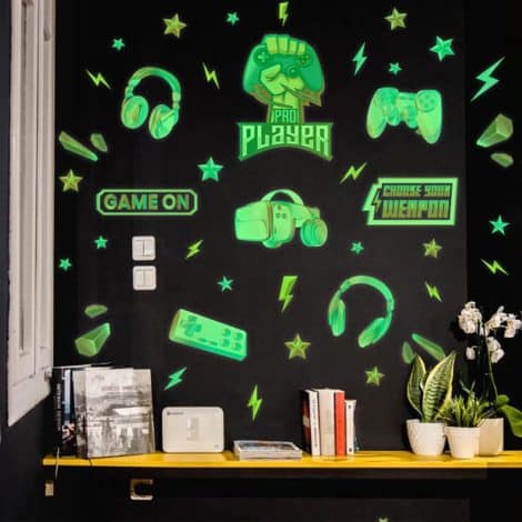 “Enhance your gaming environment with 36 glow-in-the-dark stickers! Perfect for boys’ bedrooms and gaming rooms.”