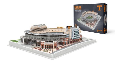 Tennessee Volunteers Stadium 3D Puzzle – 95 pieces, 2-hour build time. Perfect for Tennessee football fans aged 8 and up.