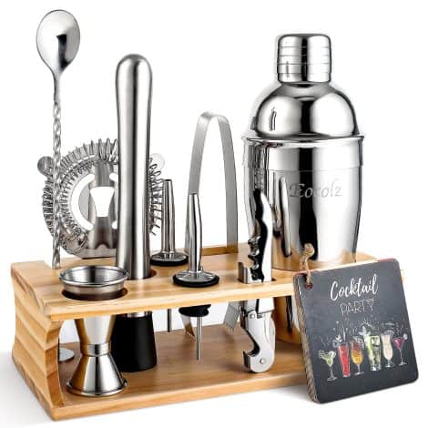 Complete bar set for making drinks at home including shaker, spoon, jigger, muddler, strainer & recipes. Perfect for cocktails.