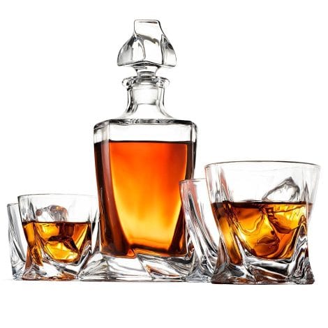 Elegant 5-Piece Whiskey Decanter and Glass Set – Magnetic Box – Stylish Design, Ideal for Scotch.