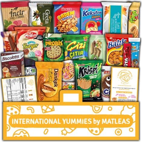 Discover the Deluxe Global Snack Box: Exclusive international treats, including Turkish snacks and candies! 21 full-size snacks.