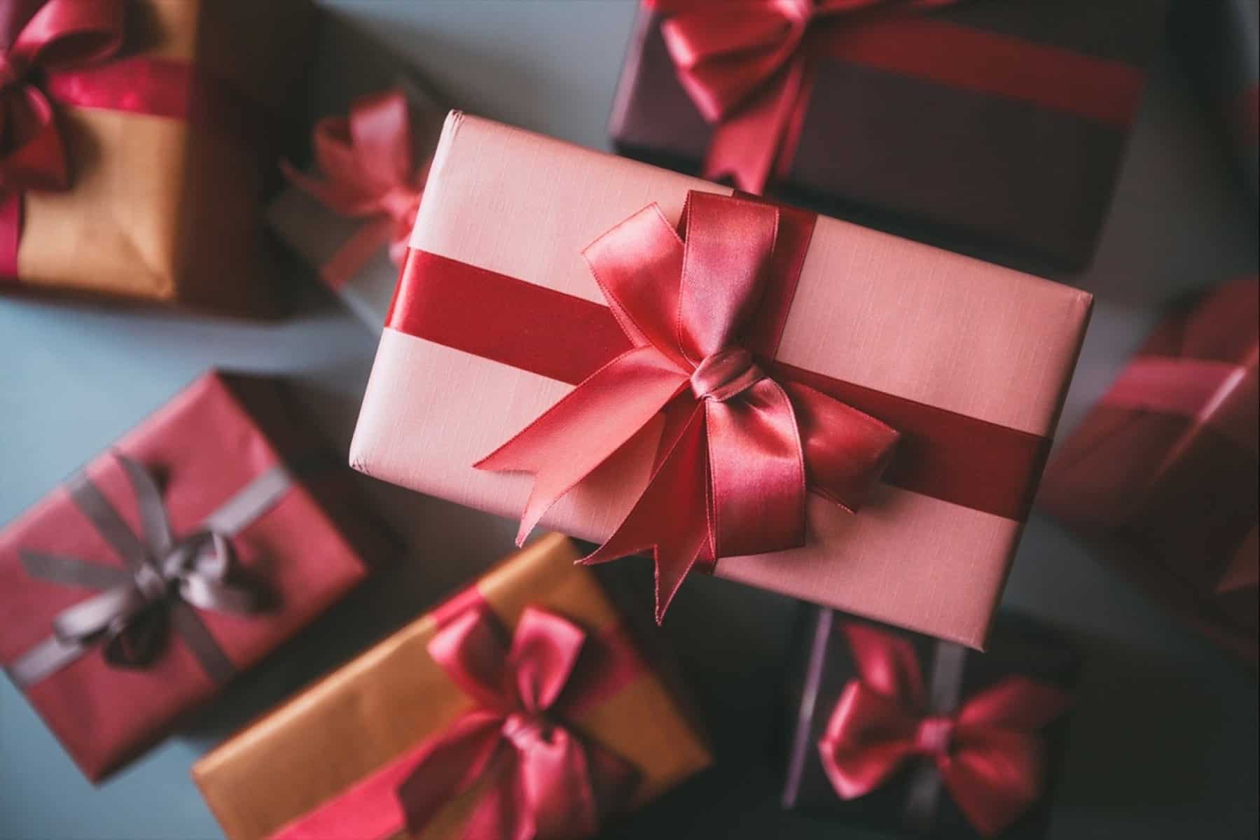 10 Irresistible and Unique Gift Ideas That Will Make Any Dad’s Day Extra Special!